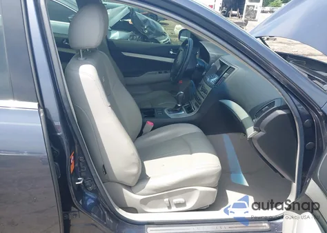 2008 Infiniti G35 Journey from USA, damaged, VIN JNKBV61E58M209695